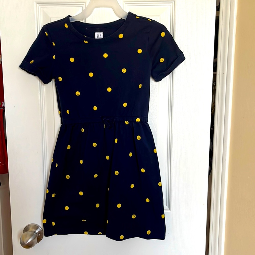 GAP Girl causal emoji dress